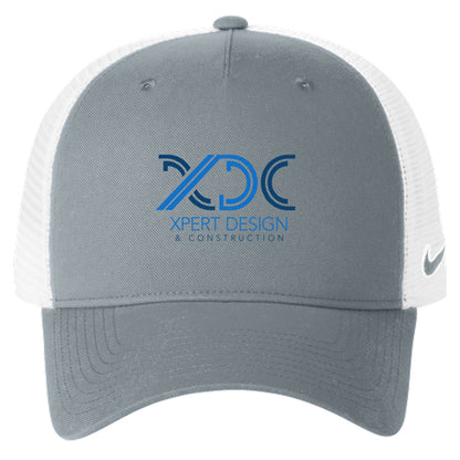Nike Snapback Mesh Trucker Cap